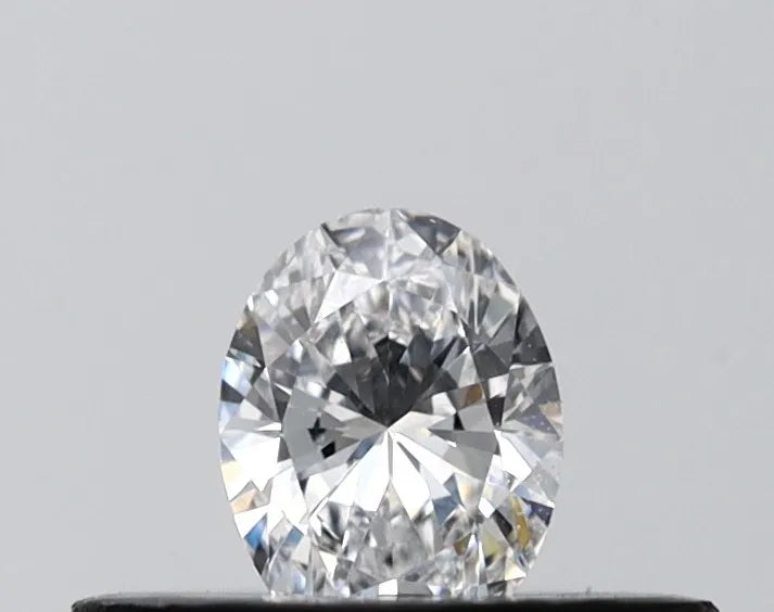 0.21ct Oval Lab Grown Diamond (Colour D, Clarity VS1, IGI Certified)