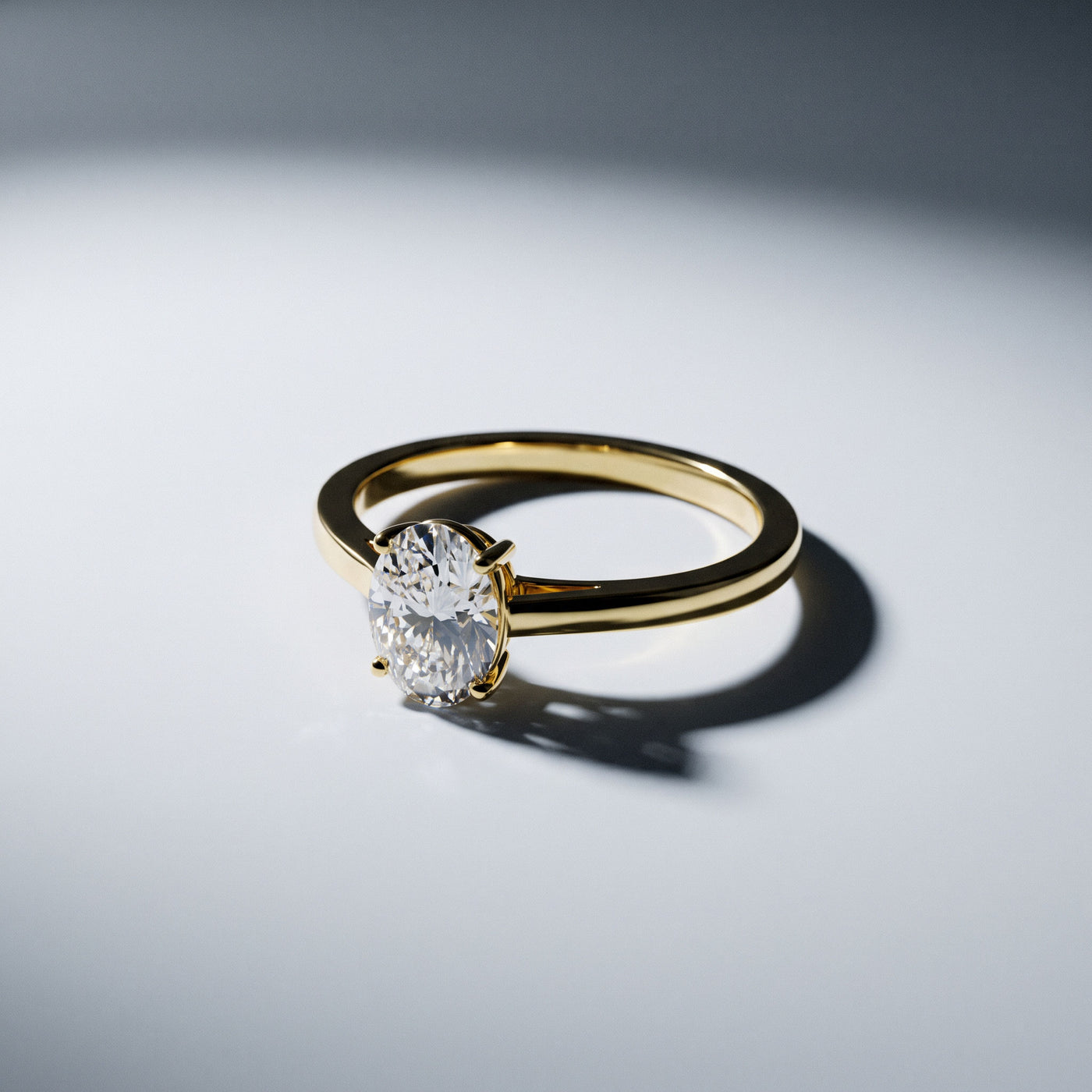 18ct Gold Ring with 1ct Oval Diamond