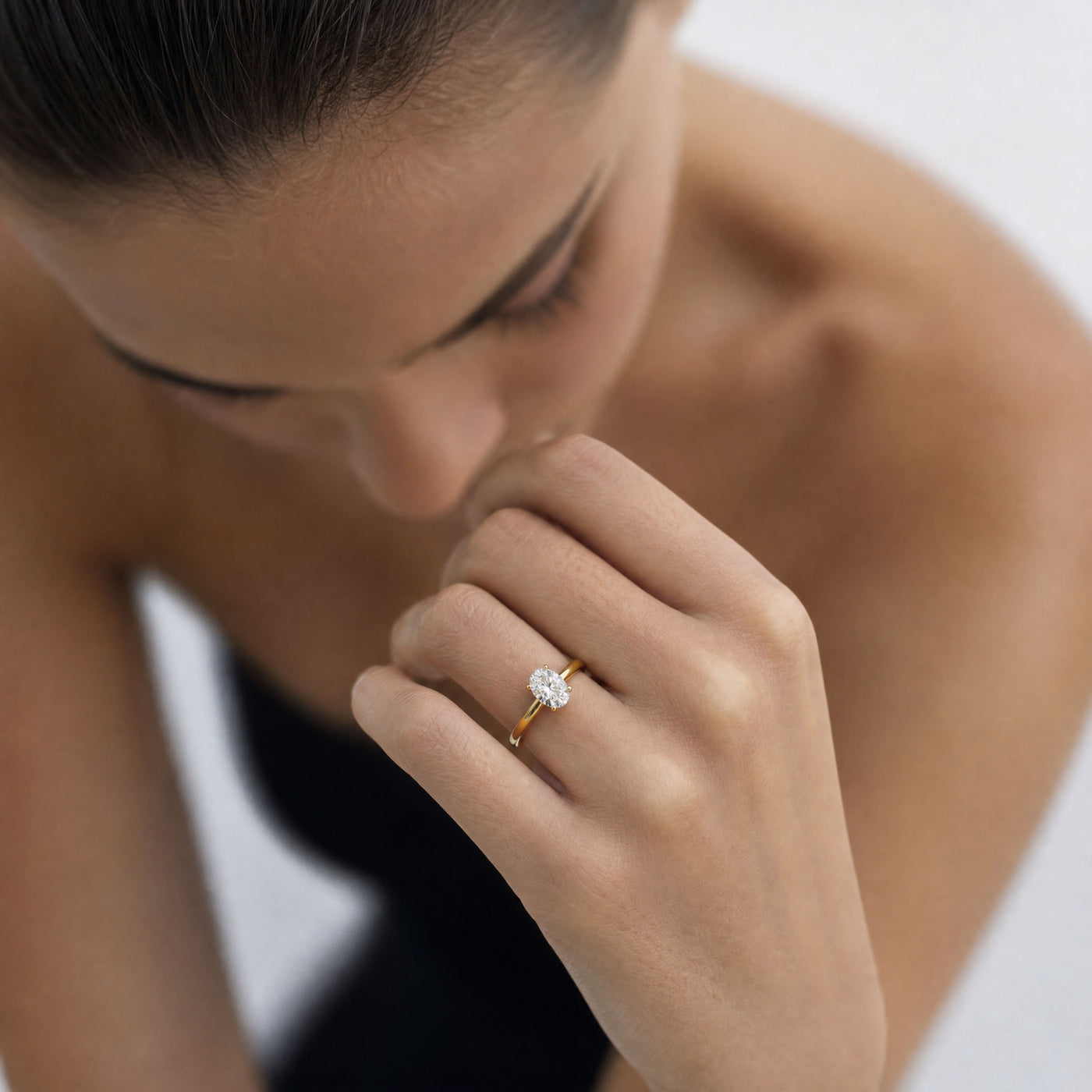 18ct Gold Ring with 1ct Oval Diamond